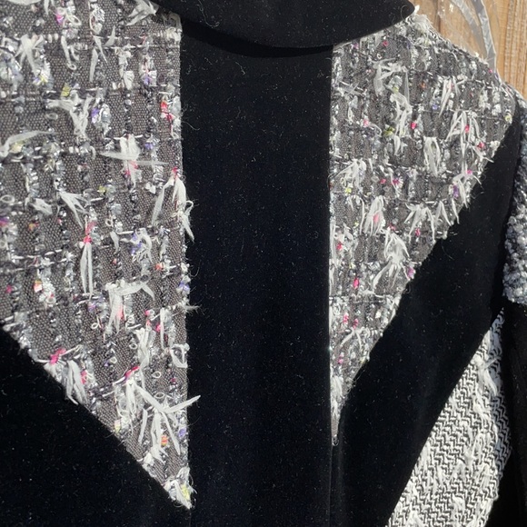 ESCADA NWOT Vintage Tweed, Wool and Cashmere Blazer - Picture 5 of 8